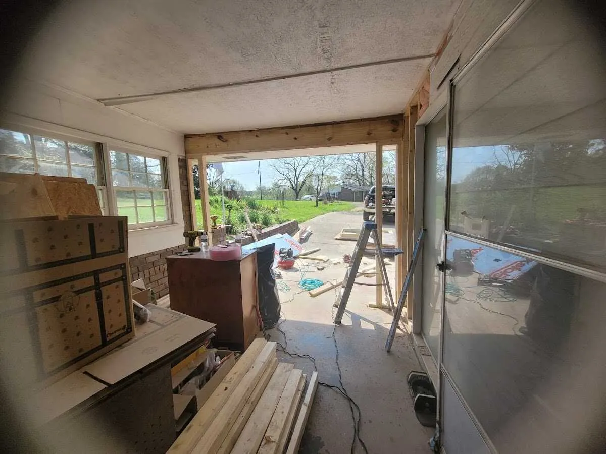 Air movers and dehumidifier for Water Mitigation Services in Williamstown